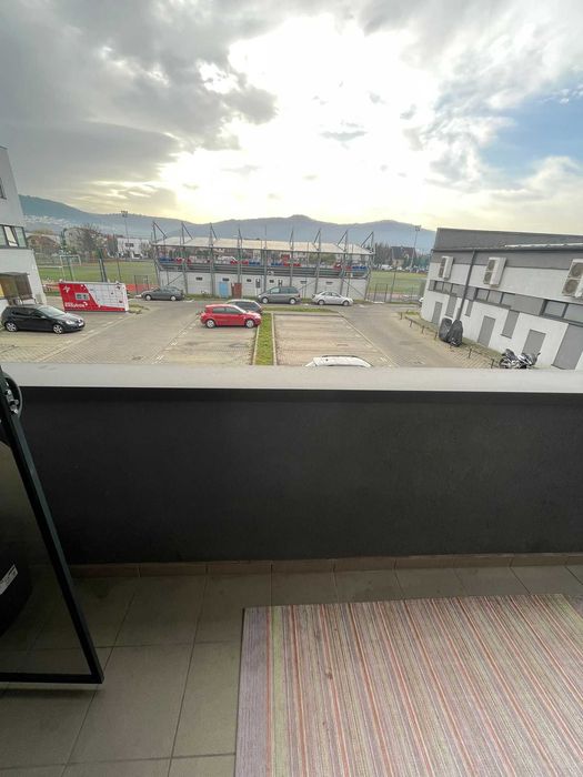 PF închiriez apartament 2 camere str. Someșului, Florești