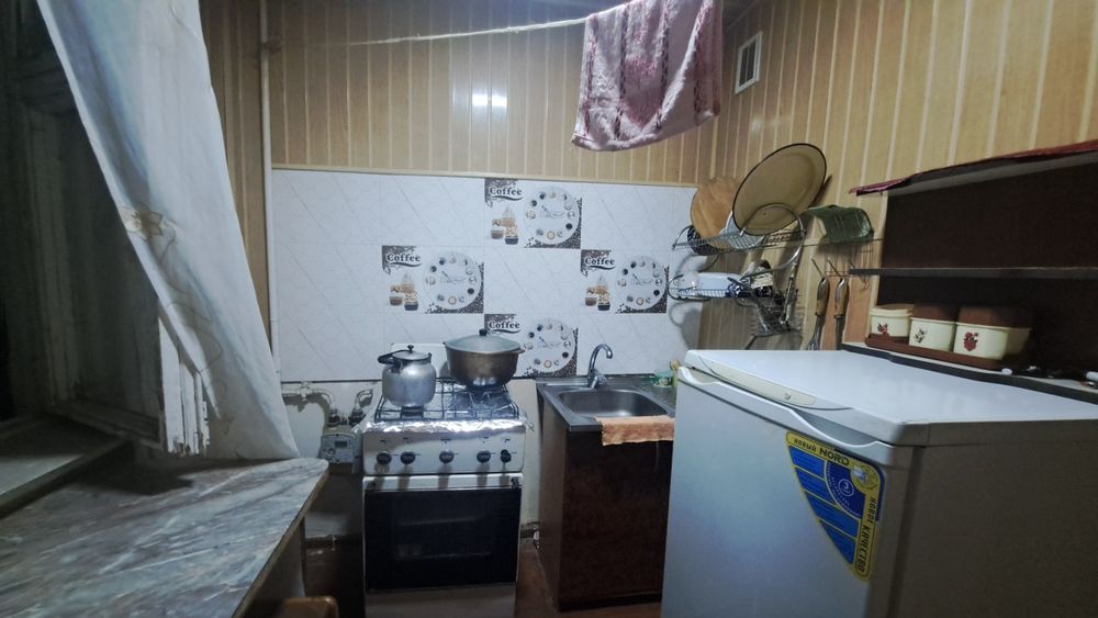 Чирчик шахар 
4-микрораён
#1-хона 4-этаж 
Квартира ижарага берилади