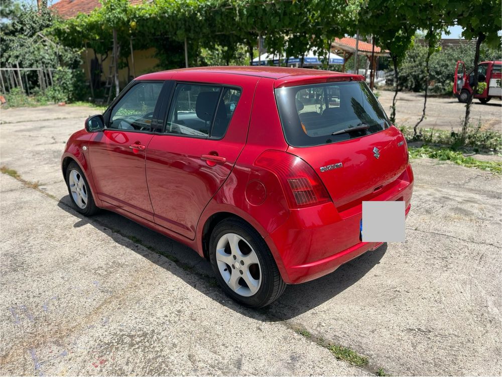 Suzuki Swift 1.3 93 к.с
