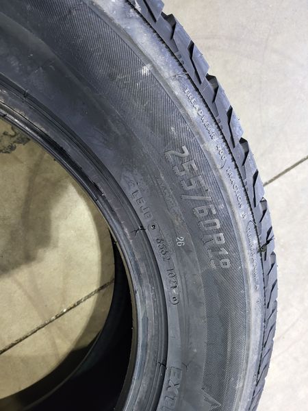 255/60/18 LASSA 2бр