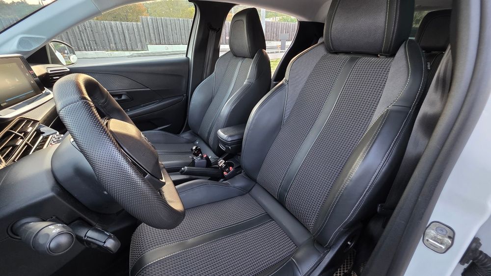 Peugeot 208 1.5 BlueHDI 2021