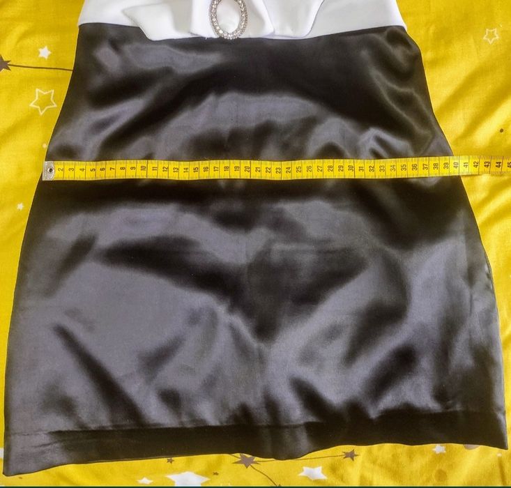 Rochie alb cu negru marime S