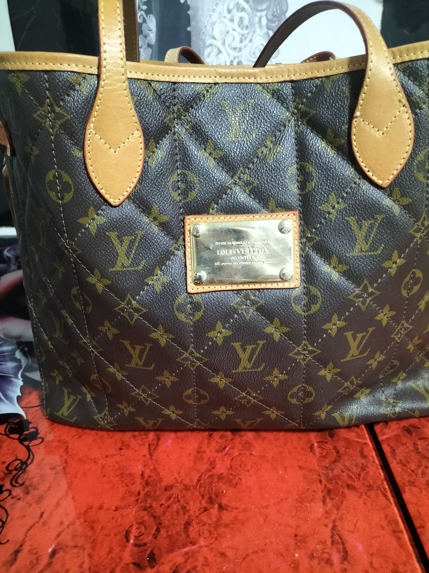 Geanta Louis vuitton