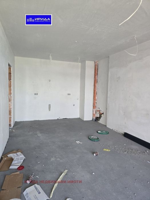 Тристаен апартамент в Дървеница с АКТ 15!