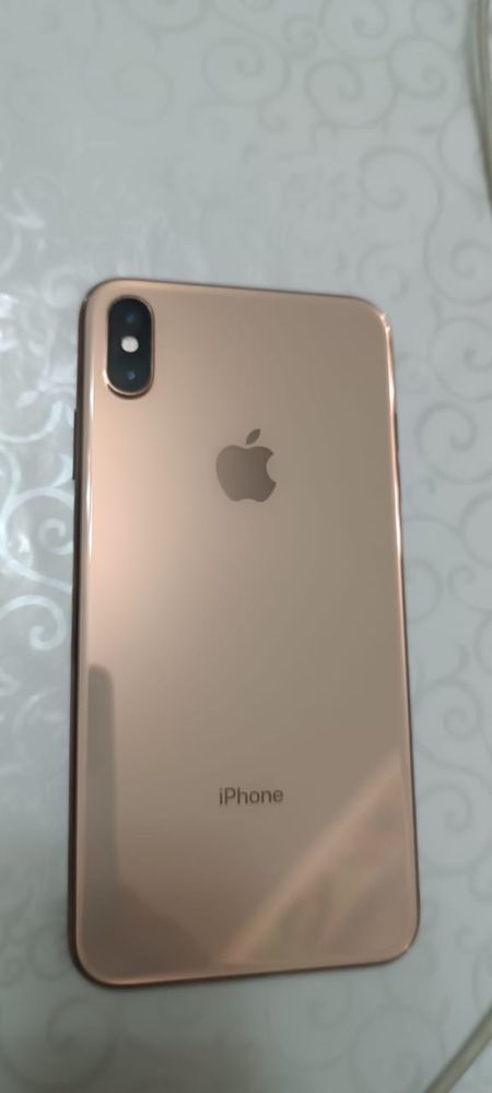 Продам iPhone XS Gold 256GB