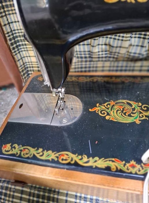 Шевна машина на ток