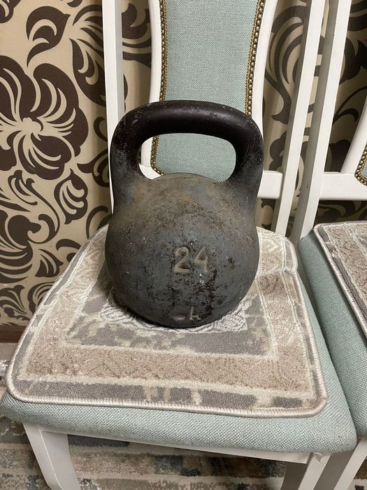 Продам гири на 24