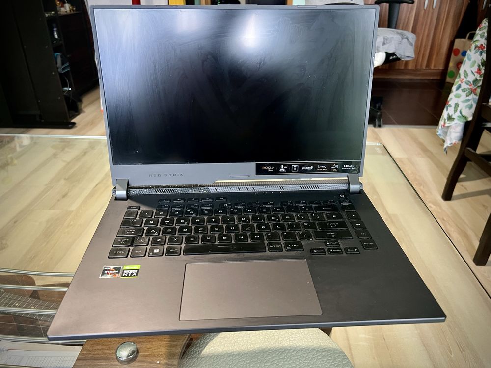 Геймърски лаптоп ASUS ROG RTX 3070ti AMD 6800H 300Hz Strix G15 G513RW