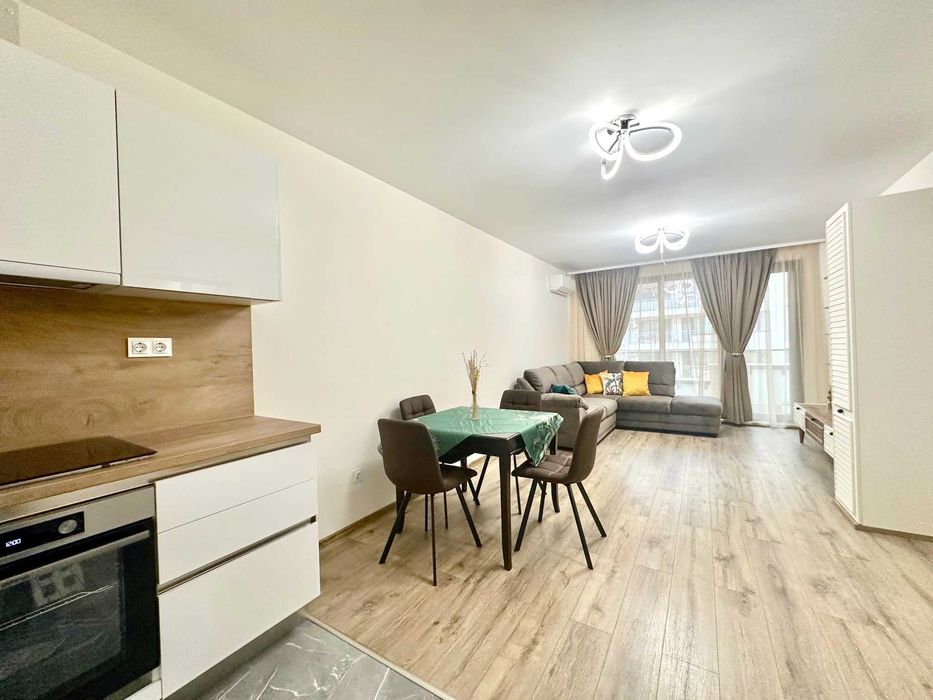 Дава се под наем Двустаен апартамент в София, Полигона - 70 кв.м за 620 € - Снимка #2