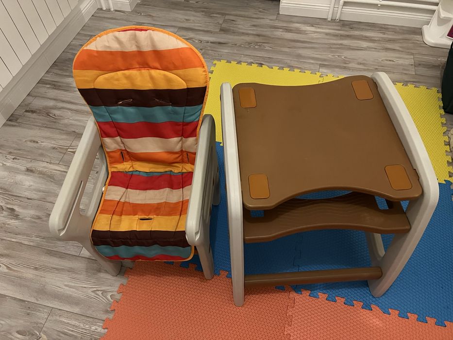 Scaun de masa juju 2 in 1 eat&play