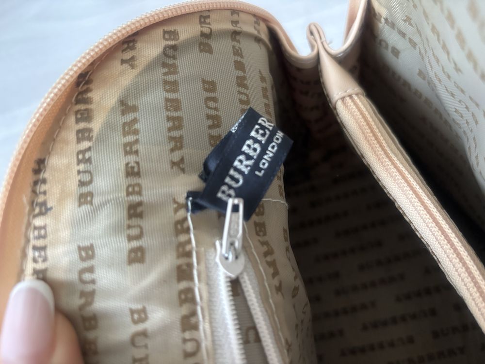 Чанта BURBERRY 100% оригинал