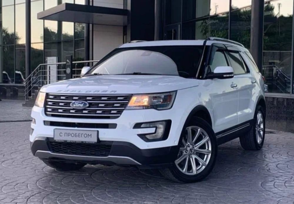 Форд Эксплорер 2017 года