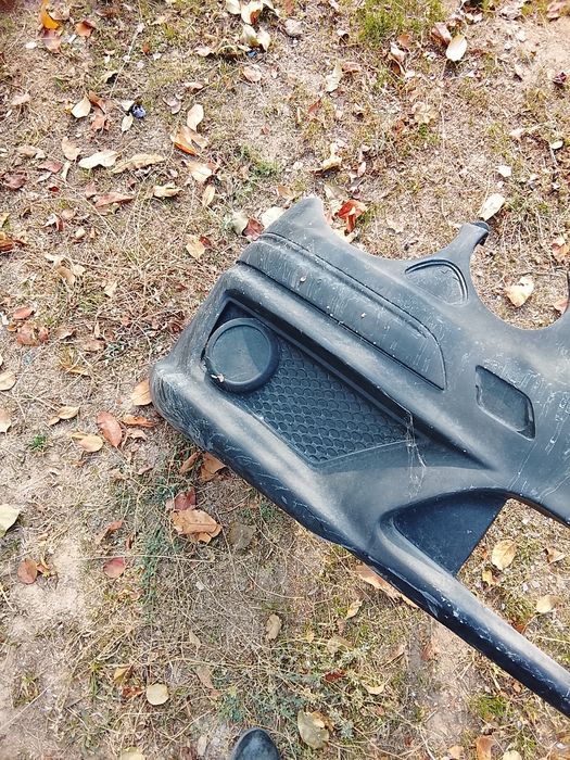 Бампер Мерседес рестайлинг лупарик рестайлинг в хорошем состоянии цена