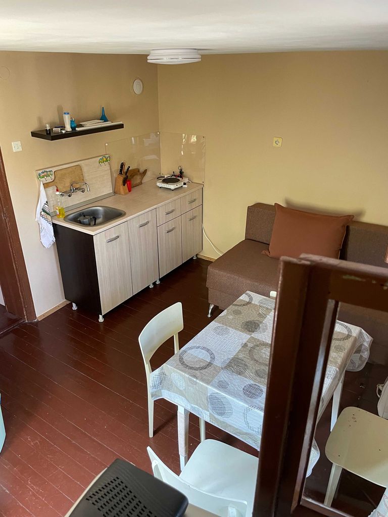 Продава се Къща в с. Старо село, Област Враца - 90 кв.м за 165 €/кв.м - Снимка #6
