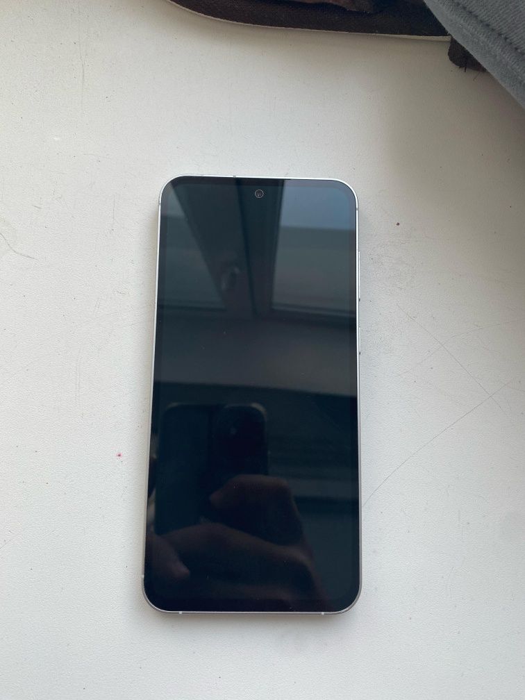 Samsung S23fe 8/256