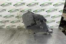 Carcasa filtru aer 058133837E / 058 133 837 E Volkswagen VW Passat B5