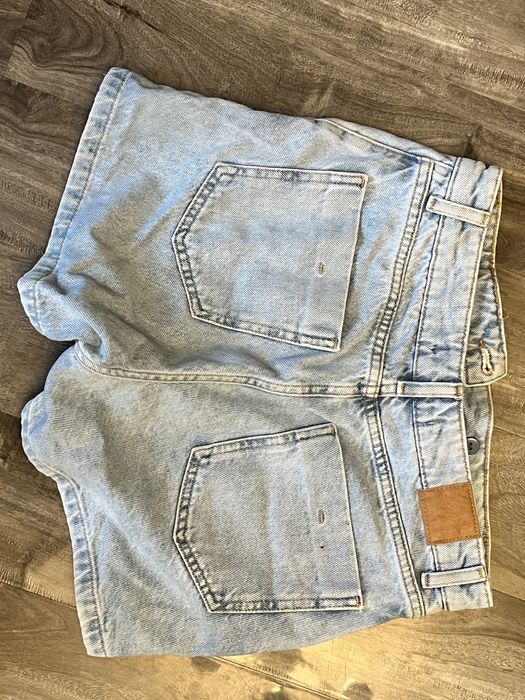 Pantaloni scurți din blug Zara, mărimea S, second-hand