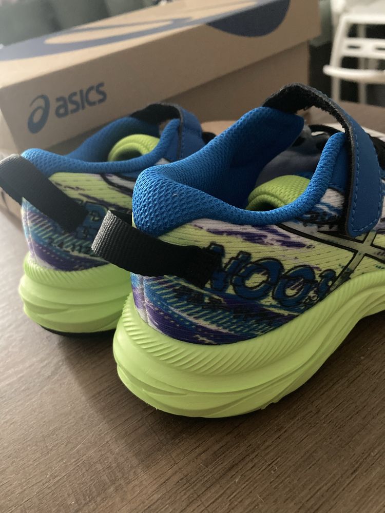 Детски маратонки Asics