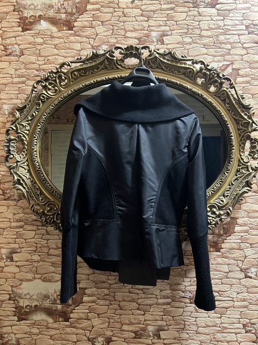 Продам куртку почти новая