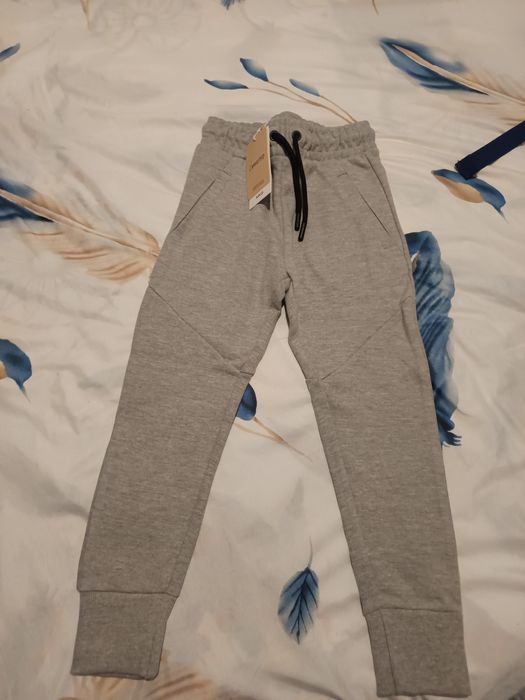 Pantaloni mango , noi mărimea 110