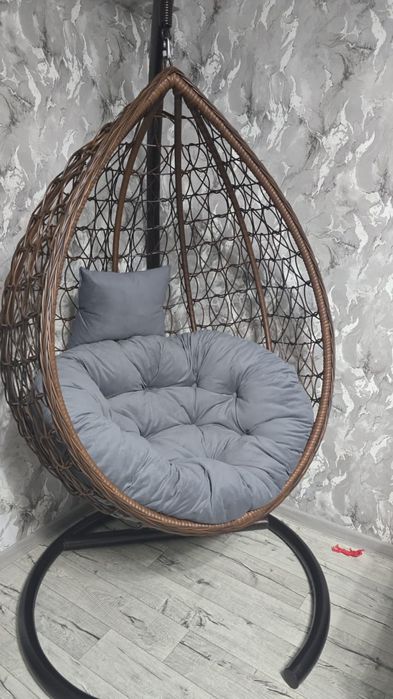 Продам качелю новая