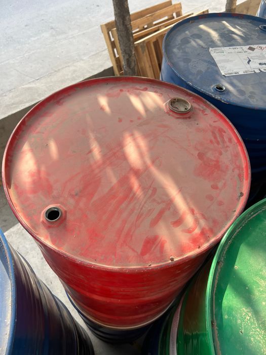 Temir bochkalar sotiladi