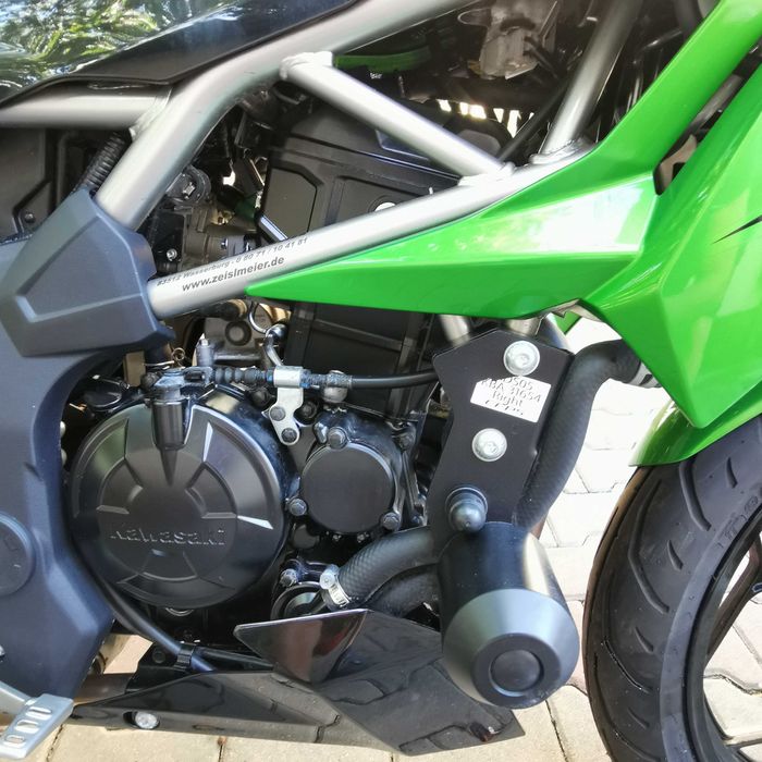 Kawasaki Z 125 2021 dezmembrez