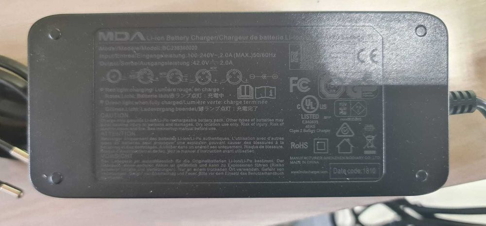 Incarcator trotineta electrica