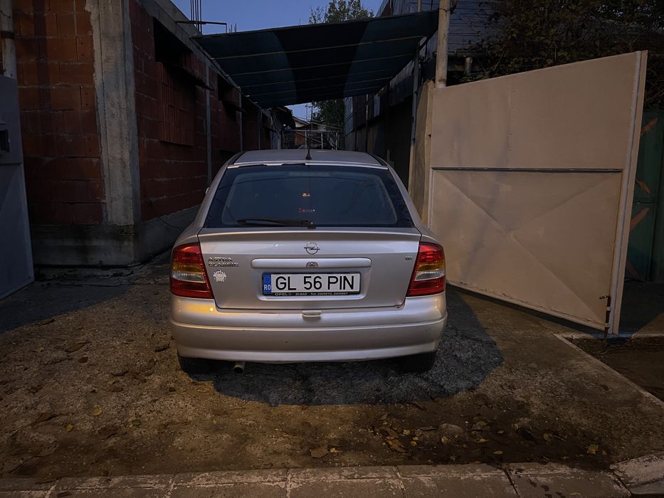 Vand Opel Astra G 3000 lei negociabil