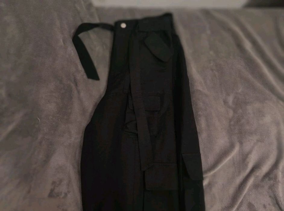 Pantaloni cargo negri