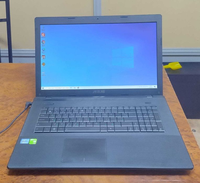 ноутбук Asus X75