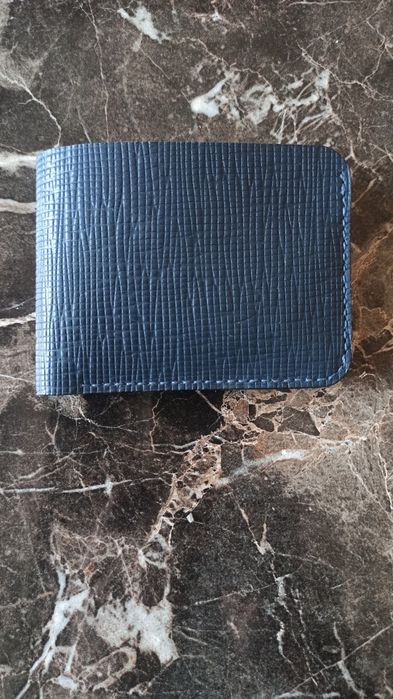 Продается кошелек.