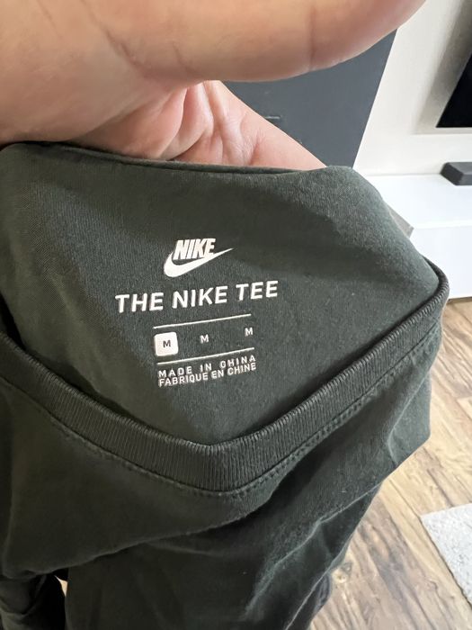 Nike Tee Feill size M