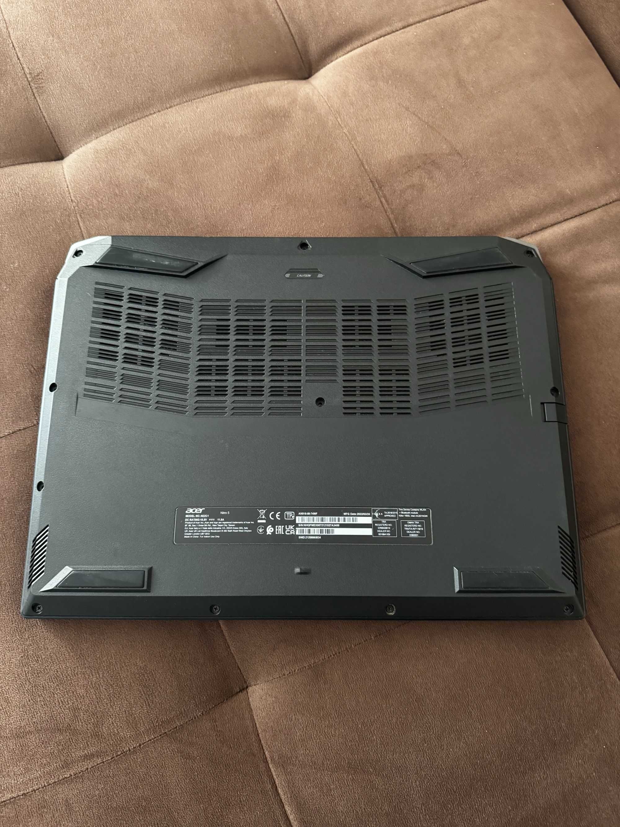Продавам Acer Nitro AN515-58 -> i7-12700H, RTX 3060, 16GB RAM, 1TB SSD