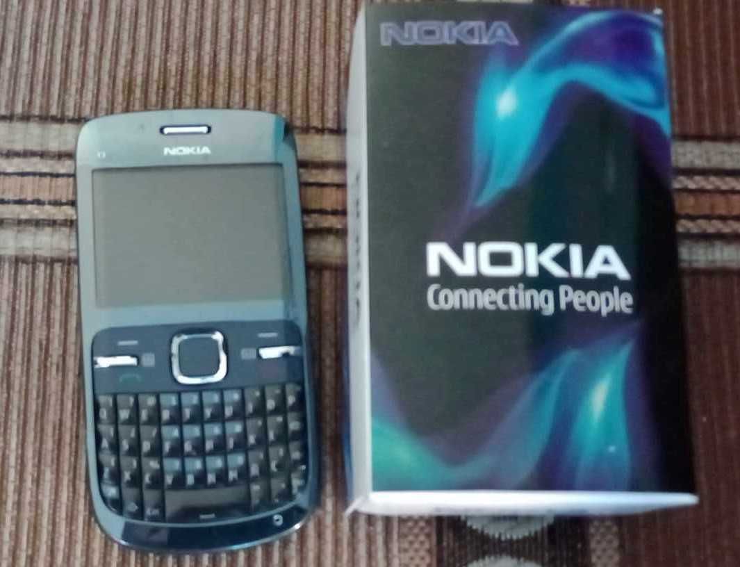 Vand nokia c3 in stare f buna-ca NOU