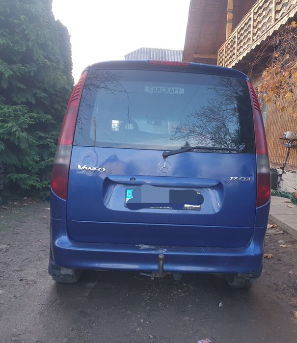Vând Mercedes Vaneo
