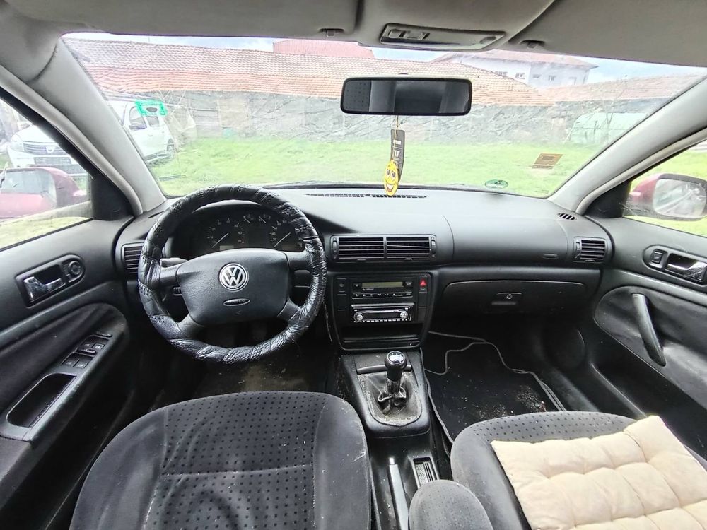 Passat B5 1.6 на части