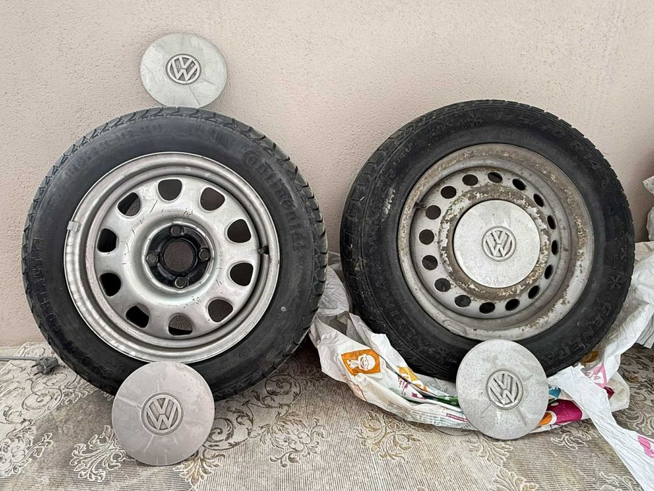 Продавам джанти за WV венто и голф