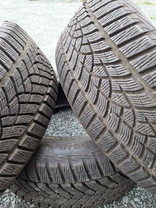 Anvelope de iarna GoodYear