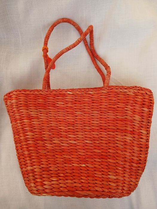 Coș Esprit coral impletit din panusi naturale  porumb