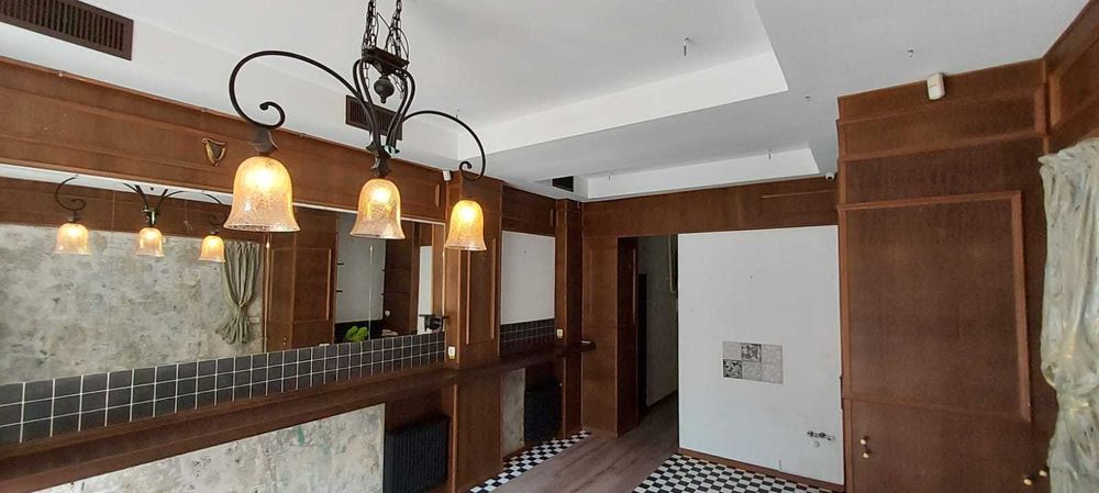 Ateneul Român - Spațiu comercial ultracentral 35+15 mp