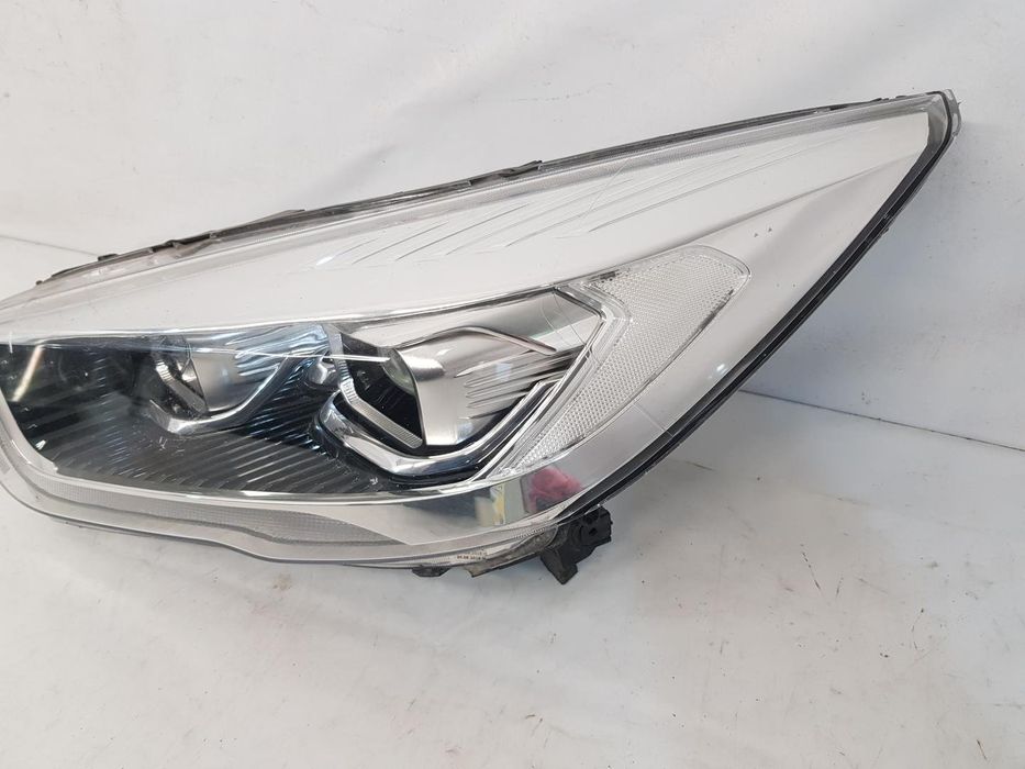 Far stanga xenon+led Ford Kuga 2 facelift dupa 2016