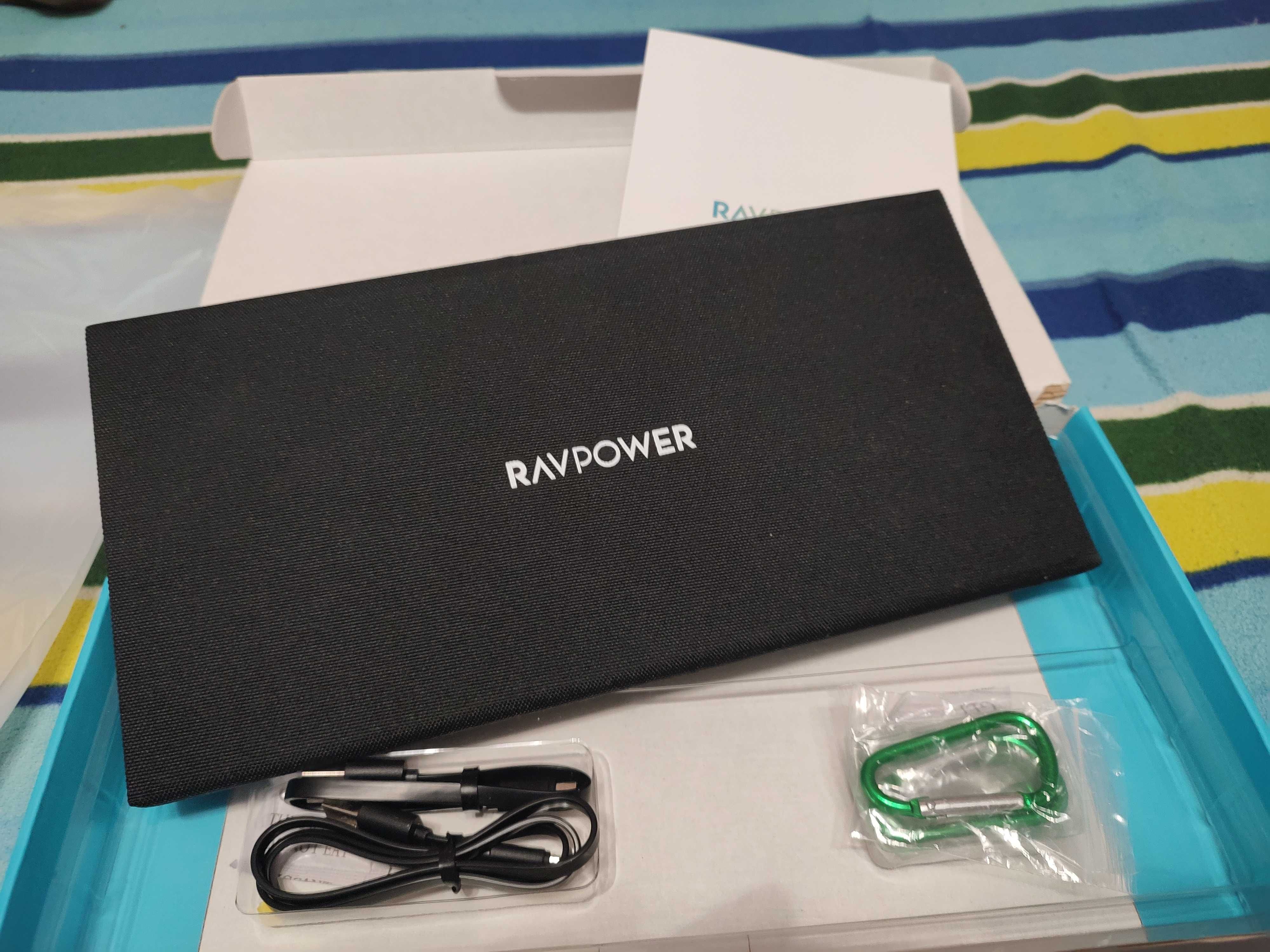 Încărcător solar cu două porturi RAVPOWER Prime 21W