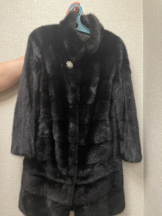 Продам Норковую шубу