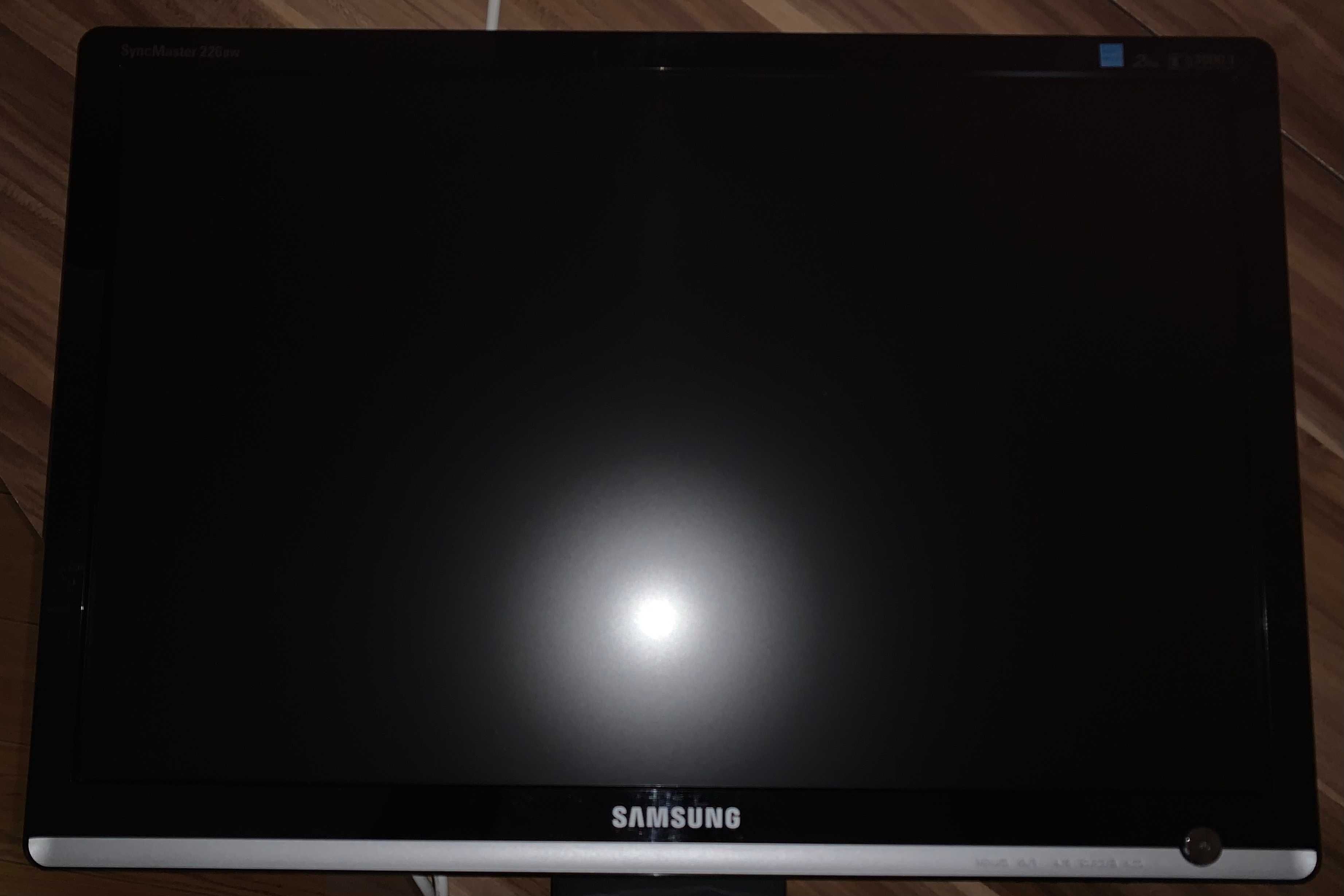 Монитор SAMSUNG 226BW 22"