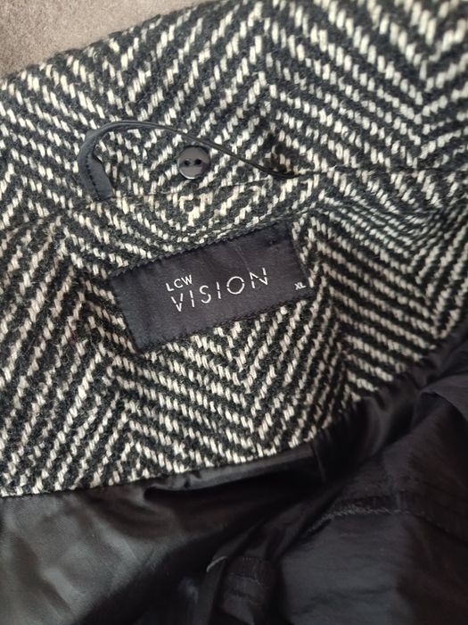 Вълнени палта р-р 42 или L/ XL