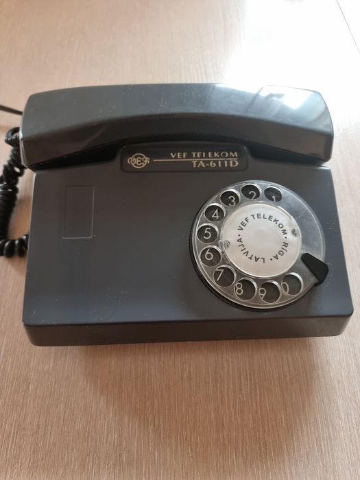 Телефон дисковый