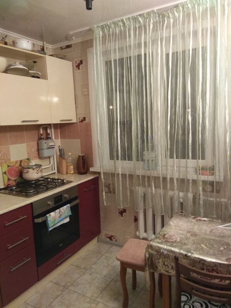 Продам Квартиру 2 ком, 2 этаж в центре, ТАЙГА