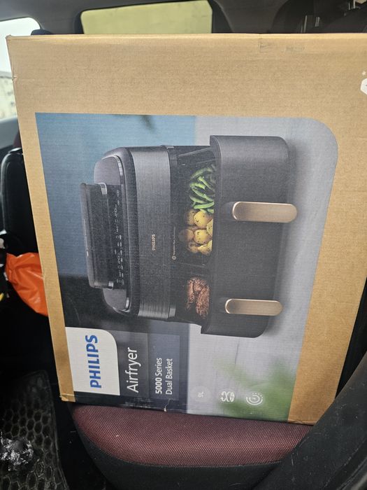 Philips Seria 5000 Airfryer cu 2 coşuri
4.7 din 5 stele, valoare medie