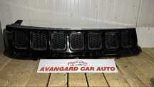 Решетка Jeep Compass 2 2011-